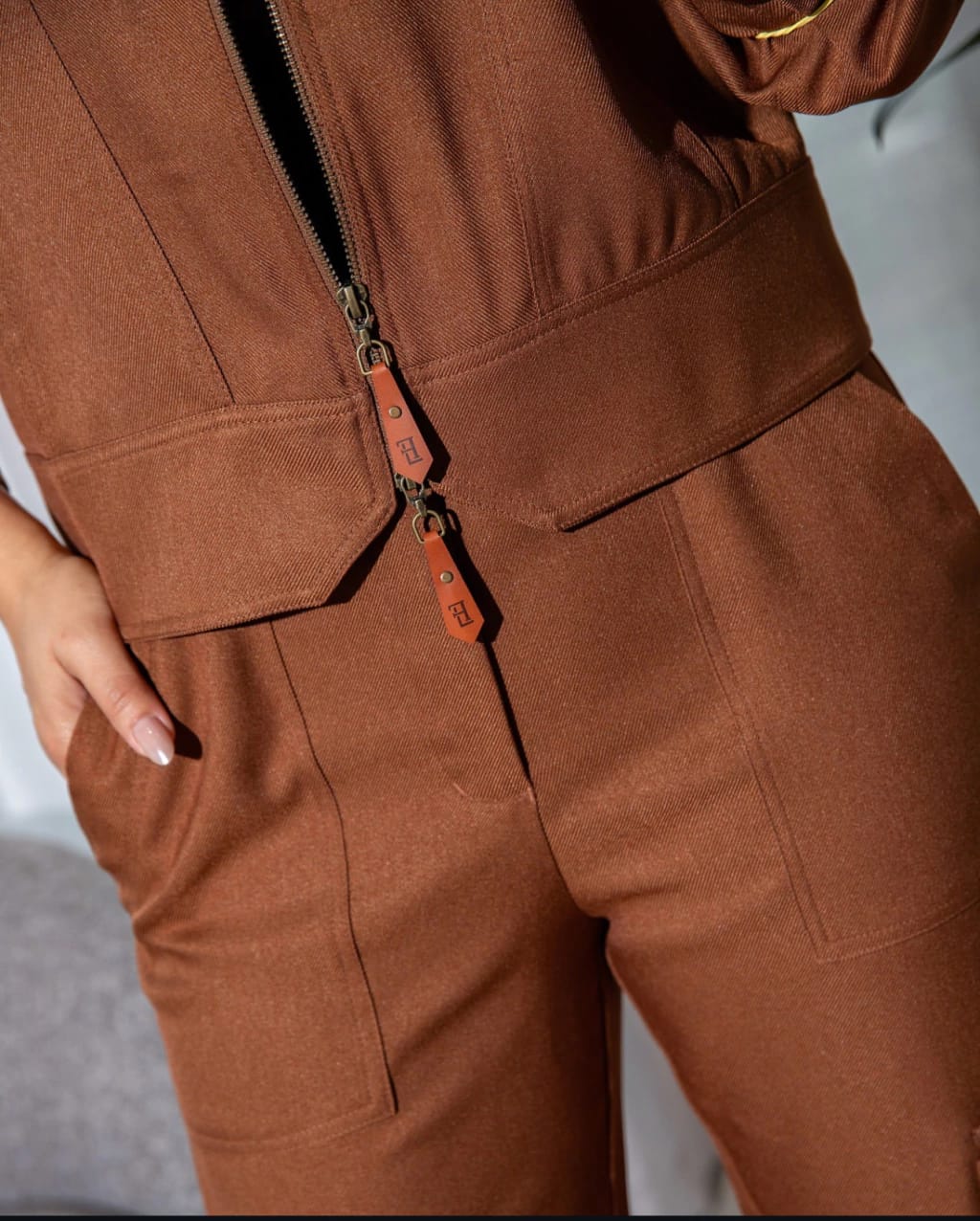 Conjunto Marrom Luzia