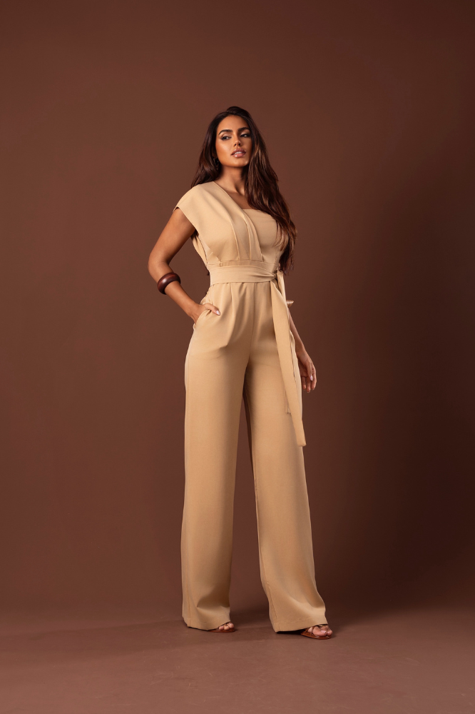 Macacão Pantalona Strapless Assimétrico Frantchêsca Cookies